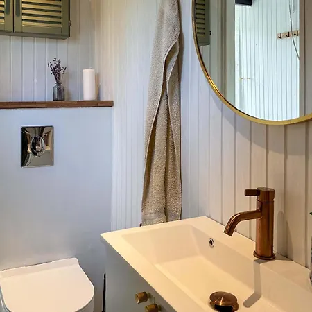 Дом отдыха 2 Bedroom Beautiful In Хеммет
