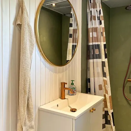 2 Bedroom Beautiful In Дом отдыха Хеммет