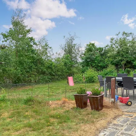 2 Bedroom Beautiful In *